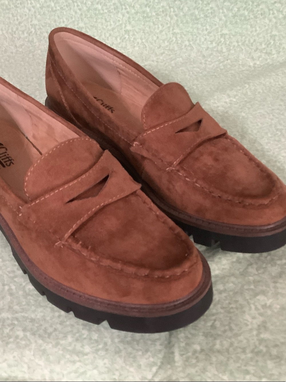 Cliffs by WHITE MOUNTAIN Faux Suede Penny Loafers in Brown Size 8.5 - Picture 7 of 7